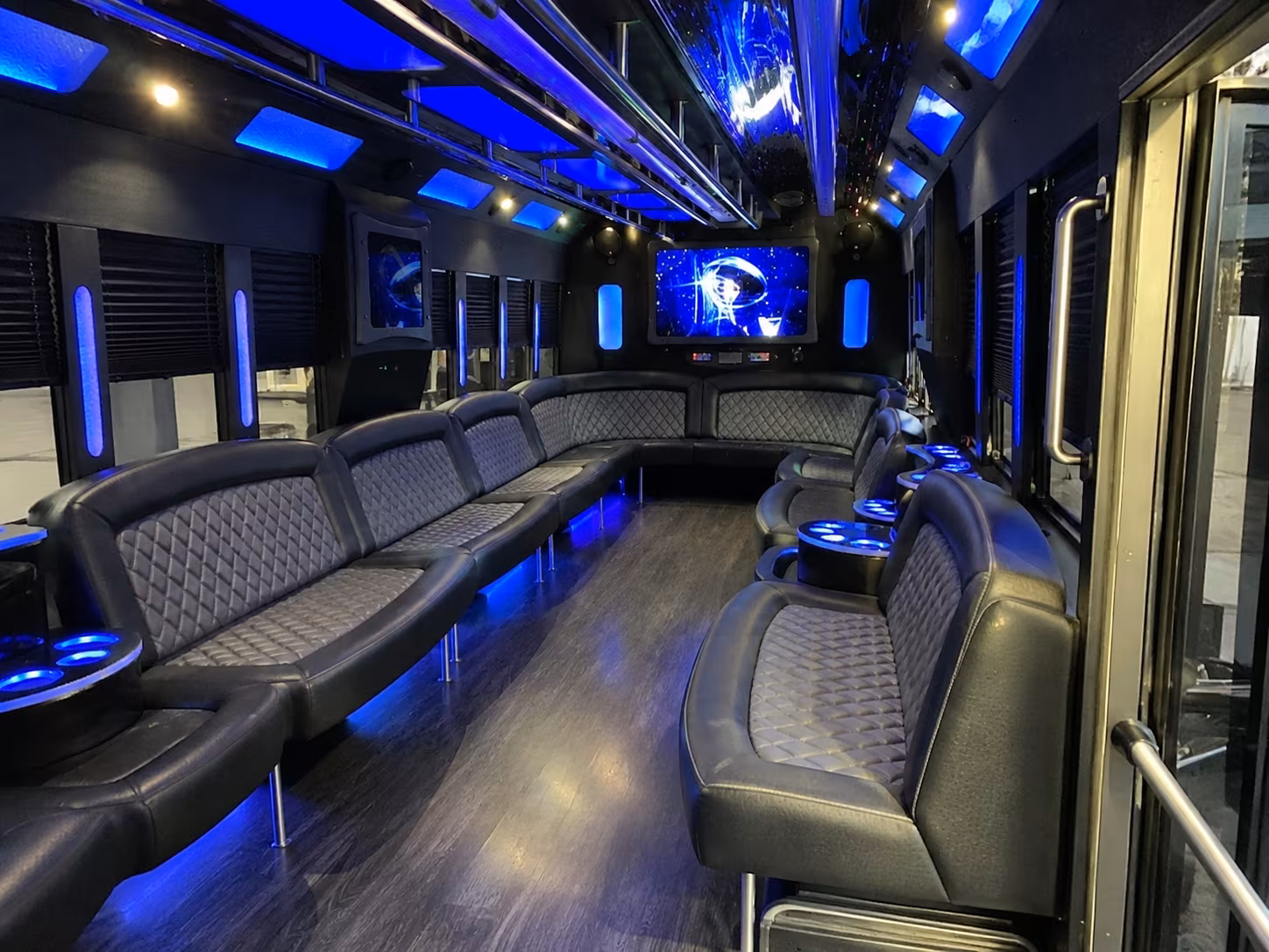 Rent a Bus to Levi's Stadium